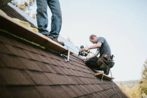 Local Roofers in Shady Glen, CA